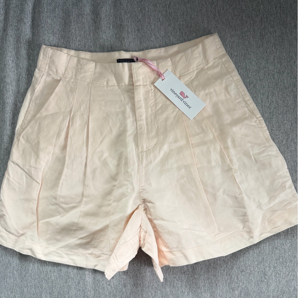 Vineyard Vines Pale Blush Pleated Shorts- Linen Blend Lined